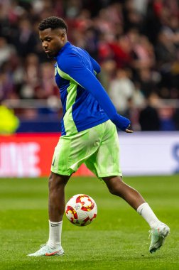 Madrid, İspanya - 2 Nisan 2025: Atletico Madrid ile FC Barcelona arasında oynanan Copa del Rey yarı final maçı. Atletico Madrid oyuncuları. Copa del Rey yarı finalleri.