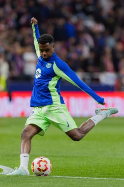 Madrid, İspanya - 2 Nisan 2025: Atletico Madrid ile FC Barcelona arasında oynanan Copa del Rey yarı final maçı. Atletico Madrid oyuncuları. Copa del Rey yarı finalleri.