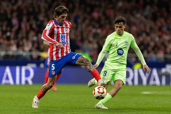 Madrid, İspanya - 2 Nisan 2025: Atletico Madrid ile FC Barcelona arasında oynanan Copa del Rey yarı final maçı. FC Barcelona oyuncuları. Copa del Rey yarı finalleri.