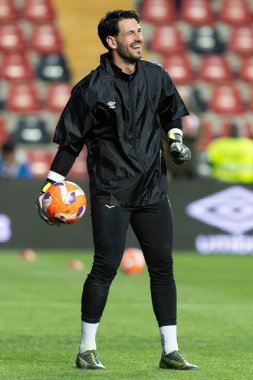 Madrid, İspanya - 4 Nisan 2025: Madrid 'de oynayan Rayo Vallecano ile CD Espaol arasındaki La Liga maçı. Rayo Vallecano oyuncuları. Profesyonel futbol. La Liga 2024-2025.