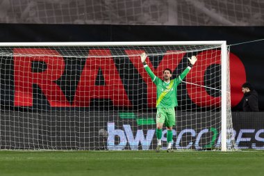 Madrid, İspanya - 4 Nisan 2025: Madrid 'de oynayan Rayo Vallecano ile CD Espaol arasındaki La Liga maçı. Rayo Vallecano oyuncuları. Profesyonel futbol. La Liga 2024-2025.