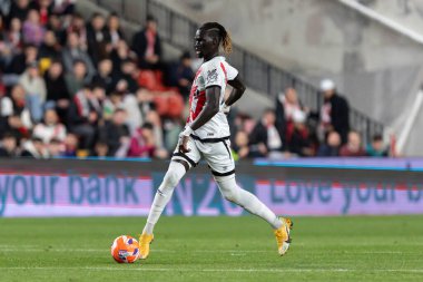 Madrid, İspanya - 4 Nisan 2025: Madrid 'de oynayan Rayo Vallecano ile CD Espaol arasındaki La Liga maçı. Rayo Vallecano oyuncuları. Profesyonel futbol. La Liga 2024-2025.