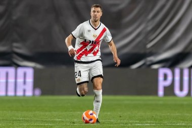 Madrid, İspanya - 4 Nisan 2025: Madrid 'de oynayan Rayo Vallecano ile CD Espaol arasındaki La Liga maçı. Rayo Vallecano oyuncuları. Profesyonel futbol. La Liga 2024-2025.