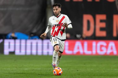 Madrid, İspanya - 4 Nisan 2025: Madrid 'de oynayan Rayo Vallecano ile CD Espaol arasındaki La Liga maçı. Rayo Vallecano oyuncuları. Profesyonel futbol. La Liga 2024-2025.