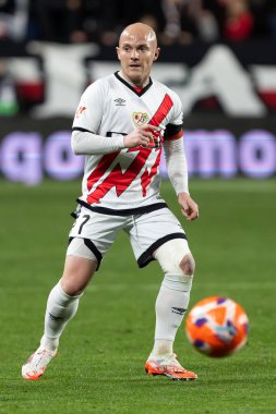 Madrid, İspanya - 4 Nisan 2025: Madrid 'de oynayan Rayo Vallecano ile CD Espaol arasındaki La Liga maçı. Rayo Vallecano oyuncuları. Profesyonel futbol. La Liga 2024-2025.