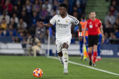 Madrid, İspanya - 23 Nisan 2025: Getafe FC ile Real Madrid arasında oynanan lig maçı. Gerçek Madrid oyuncuları. Şampiyonlar Ligi kazananları. Gerçek Madrid takımı..
