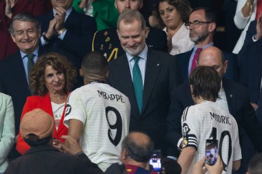 Seville, İspanya - 26 Nisan 2025: Copa del Rey finali Sevilla 'da FC Barcelona ile Real Madrid arasında. Barselona kazandı. İspanyol klasiği. Barselona oyuncuları.