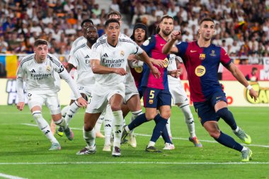 Seville, İspanya - 26 Nisan 2025: Copa del Rey finali Sevilla 'da FC Barcelona ile Real Madrid arasında. Barselona kazandı. İspanyol klasiği. Gerçek Madrid oyuncuları.