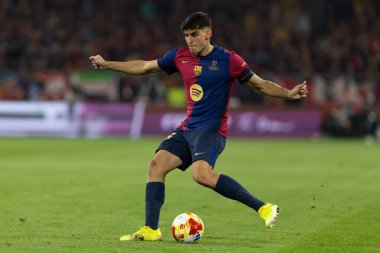 Seville, İspanya - 26 Nisan 2025: Copa del Rey finali Sevilla 'da FC Barcelona ile Real Madrid arasında. Barselona kazandı. İspanyol klasiği. Barselona oyuncuları.