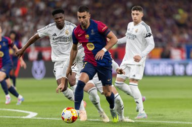 Seville, İspanya - 26 Nisan 2025: Copa del Rey finali Sevilla 'da FC Barcelona ile Real Madrid arasında. Barselona kazandı. İspanyol klasiği. Barselona oyuncuları.