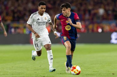 Seville, İspanya - 26 Nisan 2025: Copa del Rey finali Sevilla 'da FC Barcelona ile Real Madrid arasında. Barselona kazandı. İspanyol klasiği. Barselona oyuncuları.