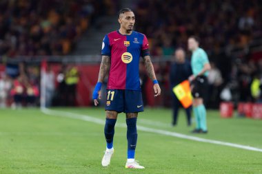 Seville, İspanya - 26 Nisan 2025: Copa del Rey finali Sevilla 'da FC Barcelona ile Real Madrid arasında. Barselona kazandı. İspanyol klasiği. Barselona oyuncuları.