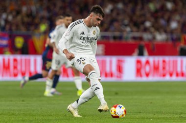 Seville, İspanya - 26 Nisan 2025: Copa del Rey finali Sevilla 'da FC Barcelona ile Real Madrid arasında. Barselona kazandı. İspanyol klasiği. Gerçek Madrid oyuncuları.
