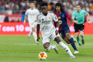 Seville, İspanya - 26 Nisan 2025: Copa del Rey finali Sevilla 'da FC Barcelona ile Real Madrid arasında. Barselona kazandı. İspanyol klasiği. Gerçek Madrid oyuncuları.