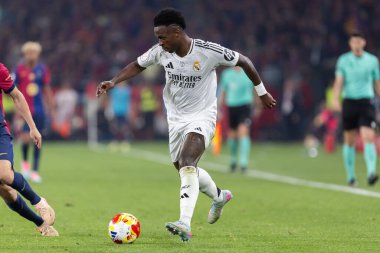 Seville, İspanya - 26 Nisan 2025: Copa del Rey finali Sevilla 'da FC Barcelona ile Real Madrid arasında. Barselona kazandı. İspanyol klasiği. Gerçek Madrid oyuncuları.