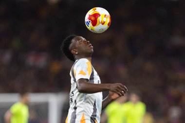 Seville, İspanya - 26 Nisan 2025: Copa del Rey finali Sevilla 'da FC Barcelona ile Real Madrid arasında. Barselona kazandı. İspanyol klasiği. Gerçek Madrid oyuncuları.