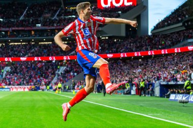 Madrid, İspanya - 10 Mayıs 2025: Atletico Madrid ile Real Sociedad arasında oynanan bir lig maçı. Alexander Sorloth maç sırasında hat-trick yaptı. Lig rekoru kırdı..