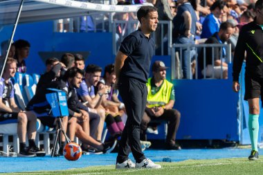 Madrid, İspanya - 24 Mayıs 2025: Legans ile Valladolid arasında oynanan La Liga maçı. Leganlar ve Valladolid HiperHareket Ligi 'ne atıldı. Takımlar bırakmayla karşı karşıya.