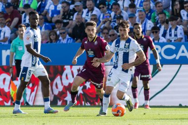 Madrid, İspanya - 24 Mayıs 2025: Legans ile Valladolid arasında oynanan La Liga maçı. Leganlar ve Valladolid HiperHareket Ligi 'ne atıldı. Takımlar bırakmayla karşı karşıya.