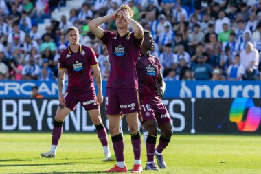 Madrid, İspanya - 24 Mayıs 2025: Legans ile Valladolid arasında oynanan La Liga maçı. Leganlar ve Valladolid HiperHareket Ligi 'ne atıldı. Takımlar bırakmayla karşı karşıya.