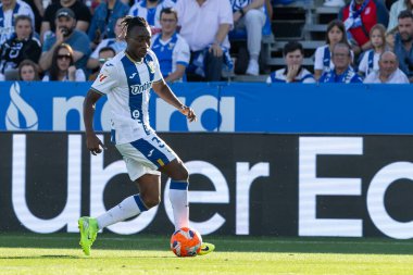 Madrid, İspanya - 24 Mayıs 2025: Legans ile Valladolid arasında oynanan La Liga maçı. Leganlar ve Valladolid HiperHareket Ligi 'ne atıldı. Takımlar bırakmayla karşı karşıya.