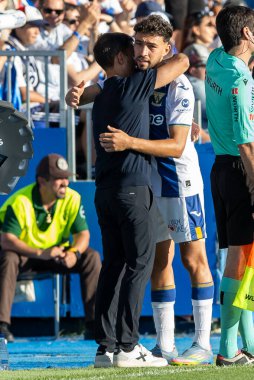 Madrid, İspanya - 24 Mayıs 2025: Legans ile Valladolid arasında oynanan La Liga maçı. Leganlar ve Valladolid HiperHareket Ligi 'ne atıldı. Takımlar bırakmayla karşı karşıya.