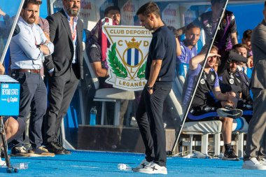 Madrid, İspanya - 24 Mayıs 2025: Legans ile Valladolid arasında oynanan La Liga maçı. Leganlar ve Valladolid HiperHareket Ligi 'ne atıldı. Takımlar bırakmayla karşı karşıya.