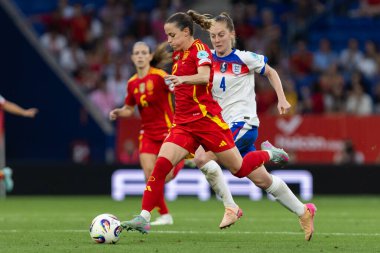 Barcelona, İspanya - 3 Haziran 2025: İspanya ve İngiltere arasında Dünya Kupası elemeleri. Kadın takımı kazandı. Kadın futbolu. İspanyol milli takımı.