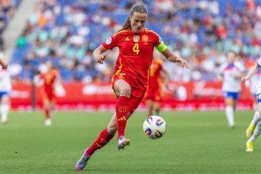 Barcelona, İspanya - 3 Haziran 2025: İspanya ve İngiltere arasında Dünya Kupası elemeleri. Kadın takımı kazandı. Kadın futbolu. İspanyol milli takımı.