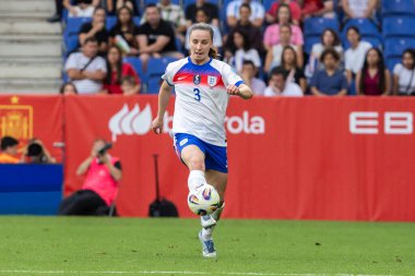 Barcelona, İspanya - 3 Haziran 2025: İspanya ve İngiltere arasında Dünya Kupası elemeleri. Kadın futbolu. İngiltere Milli Takımı.