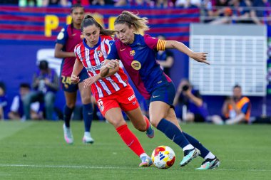 Huesca, İspanya - 7 Haziran 2025: Atletico Madrid ile FC Barcelona arasında oynanan Queen Kupası finali. Barselona kızları kazandı. Bayan futbolcular. FC Barcelona oyuncuları.