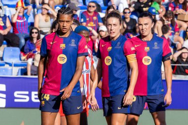 Huesca, İspanya - 7 Haziran 2025: Atletico Madrid ile FC Barcelona arasında oynanan Queen Kupası finali. Barselona kızları kazandı. Bayan futbolcular. FC Barcelona oyuncuları.
