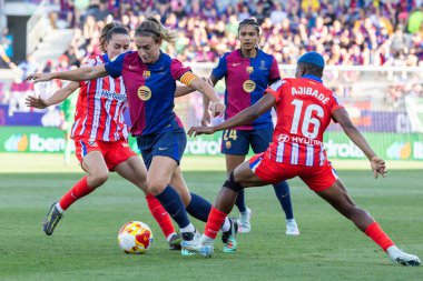 Huesca, İspanya - 7 Haziran 2025: Atletico Madrid ile FC Barcelona arasında oynanan Queen Kupası finali. Barselona kızları kazandı. Bayan futbolcular. FC Barcelona oyuncuları.