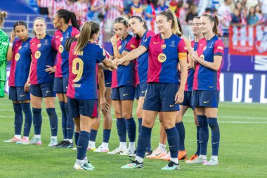 Huesca, İspanya - 7 Haziran 2025: Atletico Madrid ile FC Barcelona arasında oynanan Queen Kupası finali. Barselona kızları kazandı. Bayan futbolcular. FC Barcelona oyuncuları.
