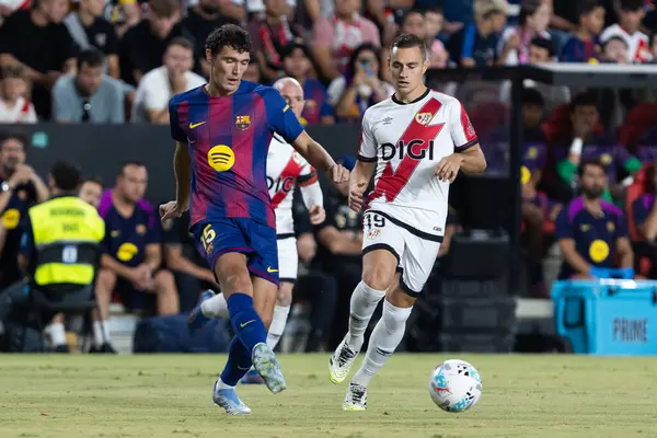 Madrid, İspanya - 31 Ağustos 2025: Rayo Vallecano ile FC Barcelona arasındaki lig maçı. EA Spor Ligi 2024-2025. Futbolcular. Profesyonel lig.