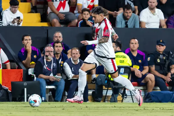 Madrid, İspanya - 31 Ağustos 2025: Rayo Vallecano ile FC Barcelona arasındaki lig maçı. EA Spor Ligi 2024-2025. Rayo Vallecano oyuncuları. Profesyonel Lig. EuroRadio.