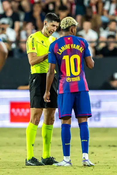 Madrid, İspanya - 31 Ağustos 2025: Rayo Vallecano ile FC Barcelona arasındaki lig maçı. EA Spor Ligi 2024-2025. FC Barcelona oyuncuları. Profesyonel lig.