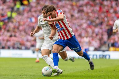 Madrid, İspanya - 27 Eylül 2025: Atletico Madrid ile Real Madrid arasındaki La Liga maçı İspanya 'nın başkentinde oynandı. Atletico Madrid oyuncuları. Futbol müsabakası. EA Spor Ligi.