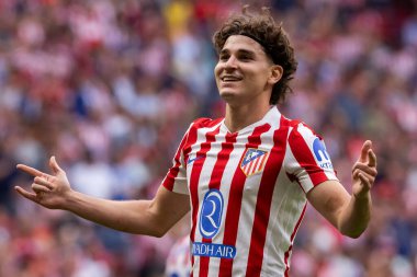 Madrid, İspanya - 27 Eylül 2025: Atletico Madrid ile Real Madrid arasındaki La Liga maçı İspanya 'nın başkentinde oynandı. Atletico Madrid oyuncuları. Futbol müsabakası. EA Spor Ligi.