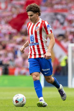 Madrid, İspanya - 27 Eylül 2025: Atletico Madrid ile Real Madrid arasındaki La Liga maçı İspanya 'nın başkentinde oynandı. Atletico Madrid oyuncuları. Futbol müsabakası. EA Spor Ligi.