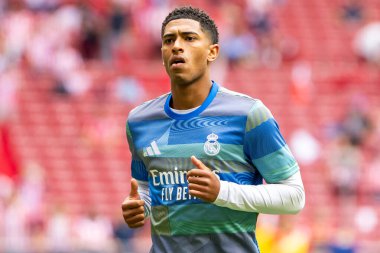 Madrid, İspanya - 27 Eylül 2025: Atletico Madrid ile Real Madrid arasındaki La Liga maçı İspanya 'nın başkentinde oynandı. Gerçek Madrid oyuncuları. Futbol müsabakası. EA Spor Ligi.