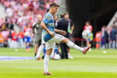 Madrid, İspanya - 27 Eylül 2025: Atletico Madrid ile Real Madrid arasındaki La Liga maçı İspanya 'nın başkentinde oynandı. Gerçek Madrid oyuncuları. Futbol müsabakası. EA Spor Ligi.