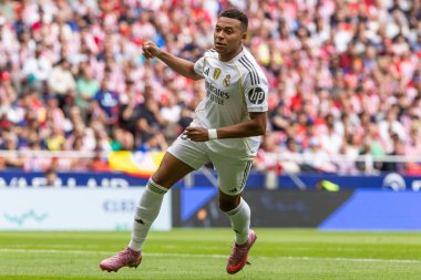 Madrid, İspanya - 27 Eylül 2025: Atletico Madrid ile Real Madrid arasındaki La Liga maçı İspanya 'nın başkentinde oynandı. Gerçek Madrid oyuncuları. Futbol müsabakası. EA Spor Ligi.