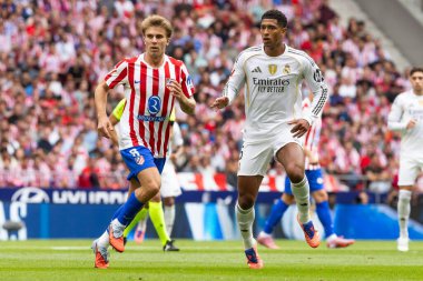 Madrid, İspanya - 27 Eylül 2025: Atletico Madrid ile Real Madrid arasındaki La Liga maçı İspanya 'nın başkentinde oynandı. Gerçek Madrid oyuncuları. Futbol müsabakası. EA Spor Ligi.