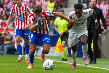 Madrid, İspanya - 27 Eylül 2025: Atletico Madrid ile Real Madrid arasındaki La Liga maçı İspanya 'nın başkentinde oynandı. Gerçek Madrid oyuncuları. Futbol müsabakası. EA Spor Ligi.