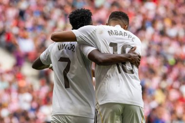 Madrid, İspanya - 27 Eylül 2025: Atletico Madrid ile Real Madrid arasındaki La Liga maçı İspanya 'nın başkentinde oynandı. Gerçek Madrid oyuncuları. Futbol müsabakası. EA Spor Ligi.