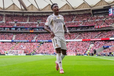 Madrid, İspanya - 27 Eylül 2025: Atletico Madrid ile Real Madrid arasındaki La Liga maçı İspanya 'nın başkentinde oynandı. Gerçek Madrid oyuncuları. Futbol müsabakası. EA Spor Ligi.