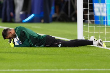 Villarreal, İspanya - 1 Ekim 2025: Villarreal FC ve Juventus Torino arasında Şampiyonlar Ligi maçı. Maç sırasında Juventus Torino oyuncuları. Yaşlı bayan..