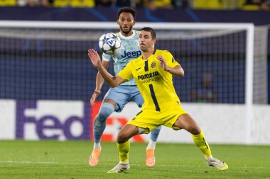 Villarreal, İspanya - 1 Ekim 2025: Villarreal FC ve Juventus Torino arasında Şampiyonlar Ligi maçı. Maç boyunca Villarreal FC oyuncuları.
