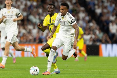 Madrid, İspanya - 4 Ekim 2025: Madrid ile Villarreal arasındaki La Liga maçı Madrid 'de oynandı. Maç sırasında Real Madrid oyuncuları. 15 kez Şampiyonlar Ligi şampiyonu. Beyazlar.